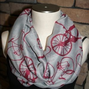 Grey infinity scarf with bicycle pattern